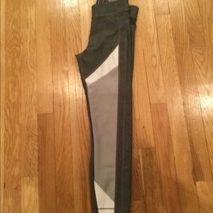 Under Armour running leggings